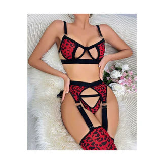 Garter Set - Red Savage Allure